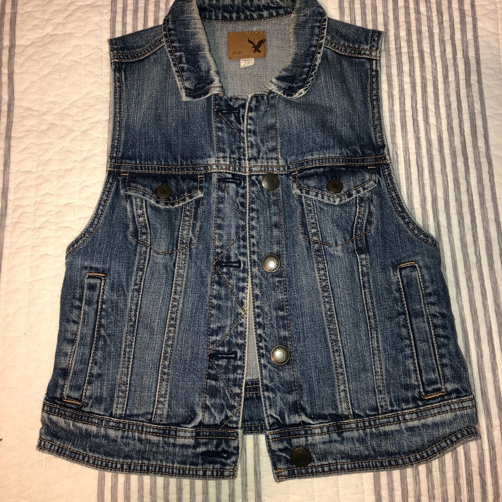 American eagle jean vest